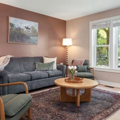 Astra Cottage | Hottub | 3BR Near Downtown & TART Trail | Grill
