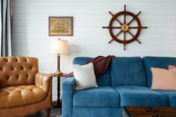 Stateroom 322|Beachfront Condo |Downtown + Tart Trail