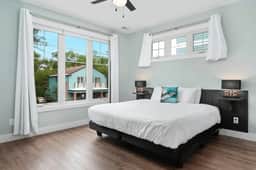 The Nest 7 | 2BR | Rooftop Patio | Downtown