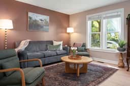Northern Sky Cottages | 8BR | 4BA | 2 Hot Tubs | Game Shed & Private Yard - Image 5