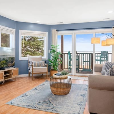 Sauna Beach Bliss 211|Balcony|Beach Front|Beach|Downtown