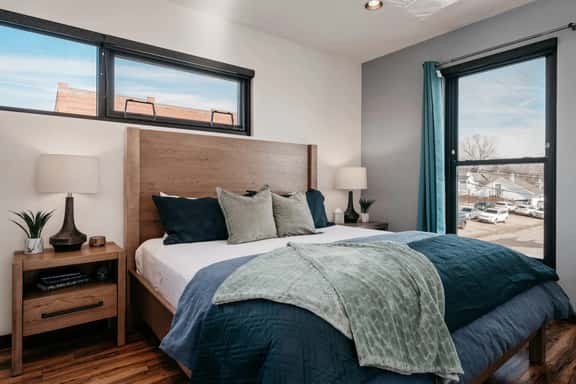 *NEW* Vitalia Fantastic 1BR Studio Downtown with Sauna - Image 1