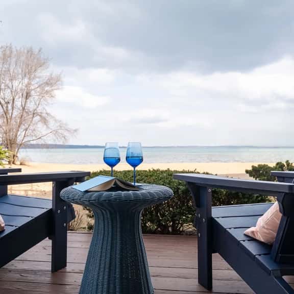 Beachfront Serenity 101|Direct Beach Access |Near Downtown + Tart Trail - Image 1