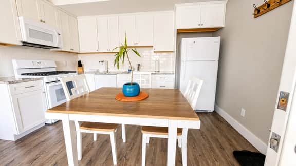 The Ember 13 | 2BR | Rooftop Patio | Downtown