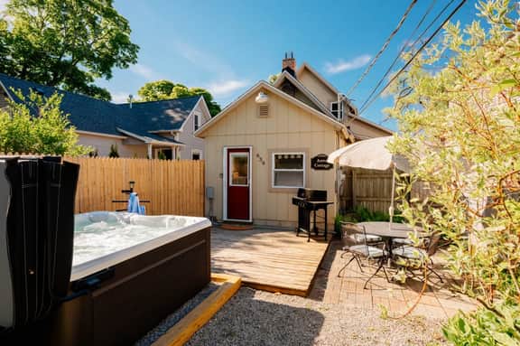 Astra Cottage | Hottub | 3BR Near Downtown & TART Trail | Grill - Image 2