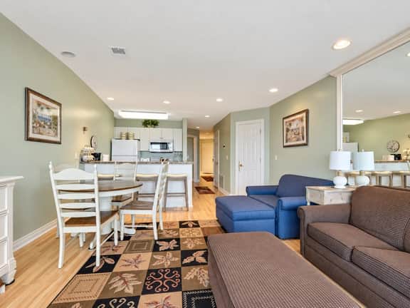 Bay Breeze 107 | Beachfront Condo | Near Downtown & Tart Trail - Image 4
